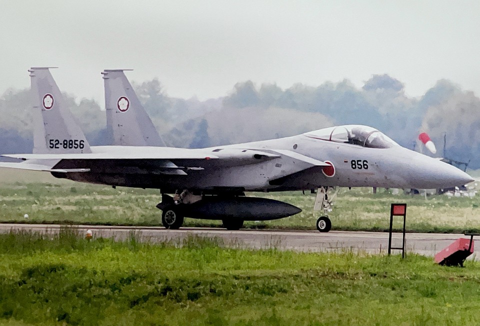 305  F-15