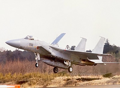 F-15 930